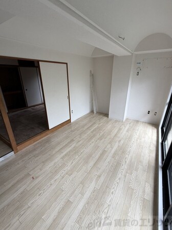 ラジュニール春日丘の物件内観写真